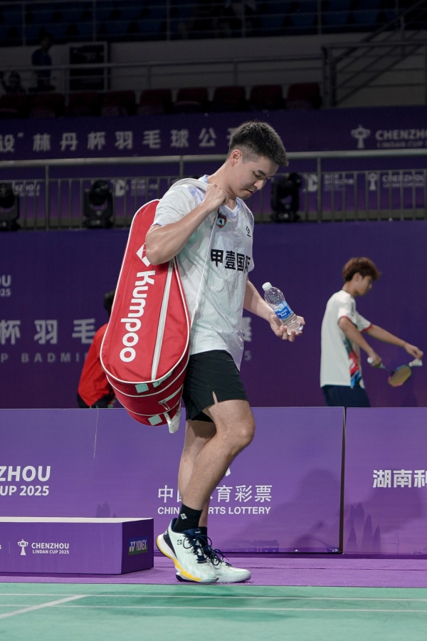 尤尼克斯、李宁、胜利...现在请记住第四个名字：中国薰风 