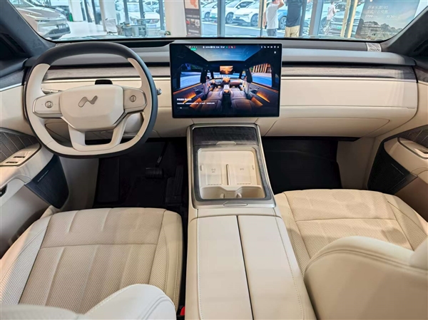 蔚来拼了！27.99万的乐道L90是你的菜吗