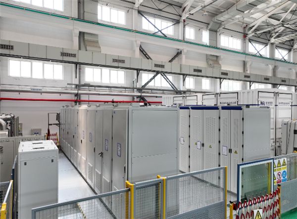 我国首台！大型国产变速抽蓄机组励磁系统成功下线