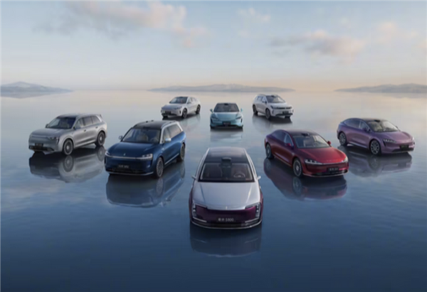 纯血HIMA遭全网质疑！智界产品总监回应：子虚乌有