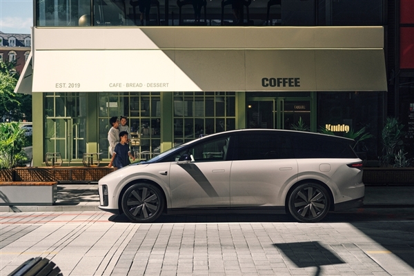 理想i8正式开启预定：预售价35-40万元 7月29日上市