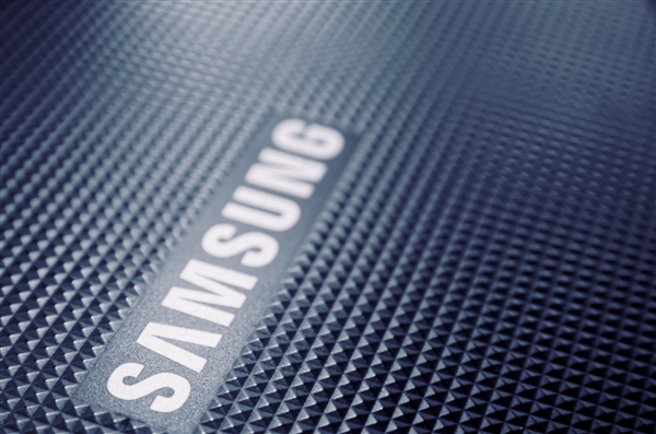 三星错失的AI良机！2018年黄仁勋主动寻合作遭拒：HBM、CUDA、晶圆代工全拒