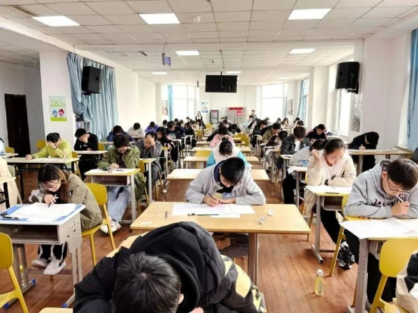 《从北大评价改革看教育本质回归：大咖素质训练营的先行实践》 