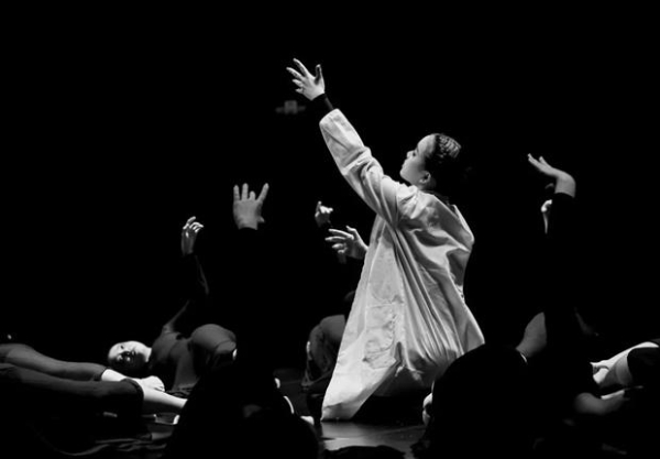 以星空为名｜师生共创原创现代舞剧场《星之梦舞》