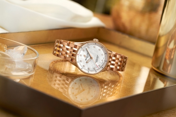 百年灵材质运用的多重探索 从实用到稀有，直至未来