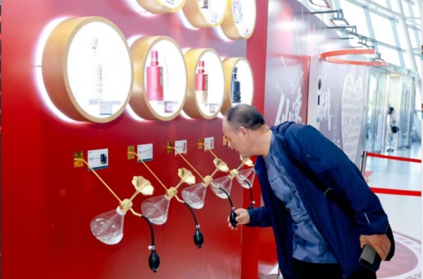 小糊涂仙以体育为脉，特邀训练营与赛场展区互动双线并行，延伸文旅体新体验 