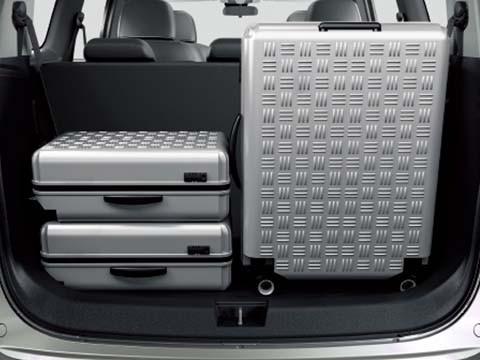 一台新款MPV能做多少事？上汽大通G50把“生活+事业”都安排明白了