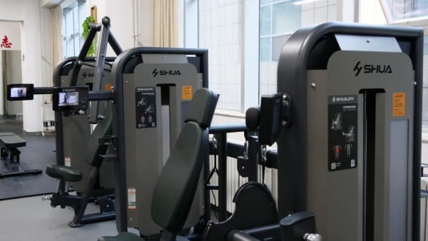 内蒙古高校的“健身密码”：舒华体育因地定制打造专业级智能健身房 