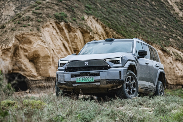 以实力破冰探界！“智能越野第一车” 猛士 M817助力唐古拉山科考！ 