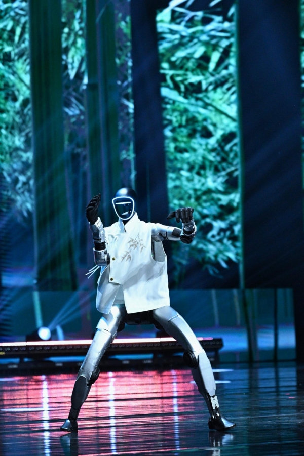 文化破圈亮点纷呈，2025微博文化之夜盛典圆满收官 