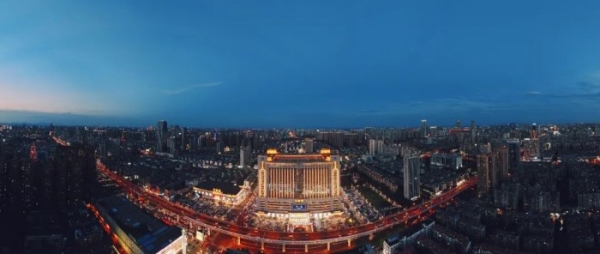 商业先锋领航！万家丽流量跃迁，铸就中国商业标杆新样本 