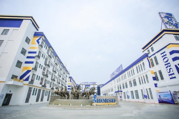 豪士面包荣膺烘焙行业市场地位双项荣誉 