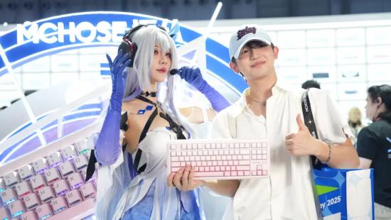 MCHOSE 迈从闪耀 2025ChinaJoy，多元视角燃爆全场