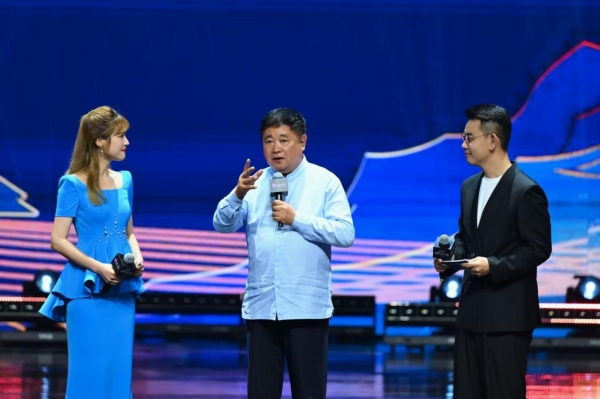 文化破圈亮点纷呈，2025微博文化之夜盛典圆满收官 