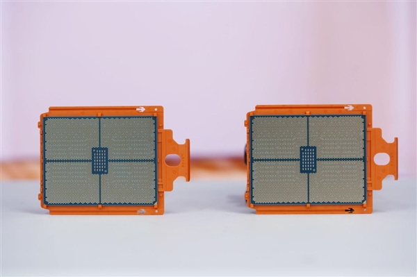 最强桌面CPU！AMD锐龙线程撕裂者9970X/9980X图赏