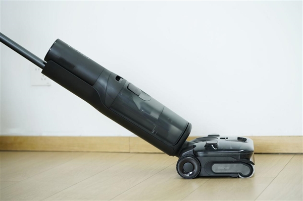 首创泡沫洗地！石头智能洗地机A30 Pro Ultra发布图赏