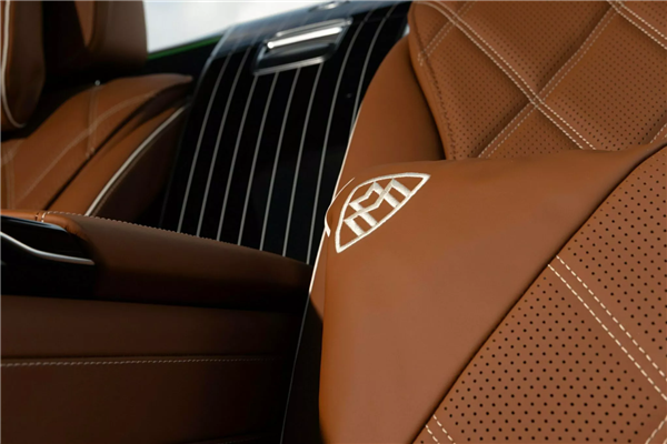 621马力V12大心脏！顶级奢享迈巴赫S680限量版亮相