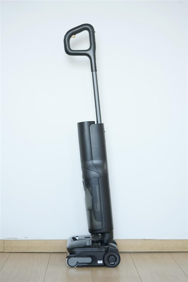 首创泡沫洗地！石头智能洗地机A30 Pro Ultra发布图赏