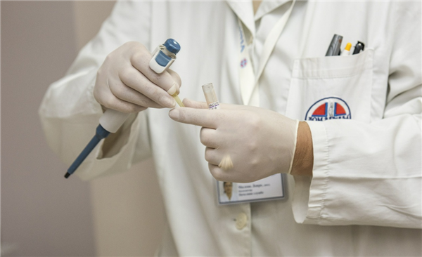 研究发现费脑子的工作老了后记忆好：不易痴呆