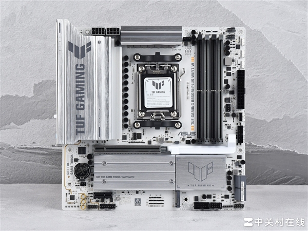 双通道内存优势有点多：前提是要插在2、4上