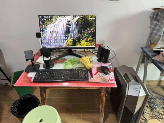 回村隐居8年硕士称唯一期盼婚姻 等待爱情的隐士生活