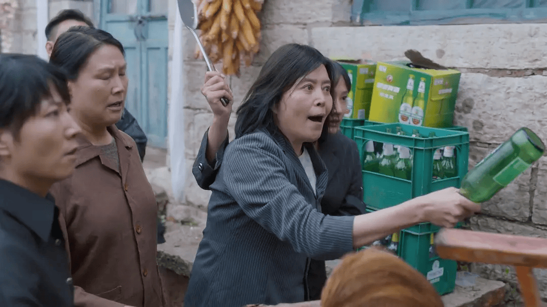 百万房价小区里的公租房，两边住户都委屈