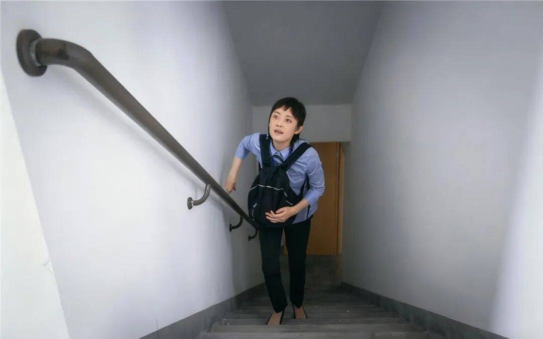 百万房价小区里的公租房，两边住户都委屈