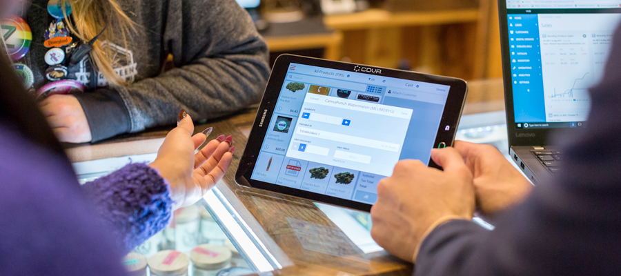 Kimi、豆包、秘塔、纳米，四大AI的“深度研究”，谁才是2025年最强打工搭子？