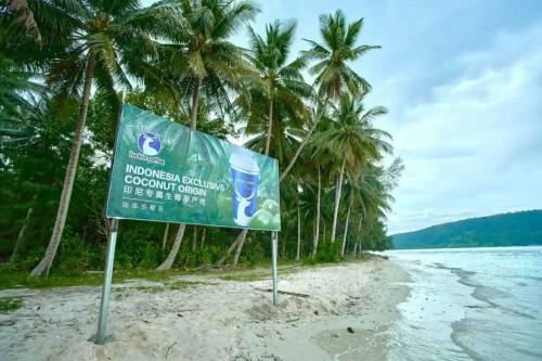 谋划已久，瑞幸打出一张新牌！咖啡卷到“原产地” 