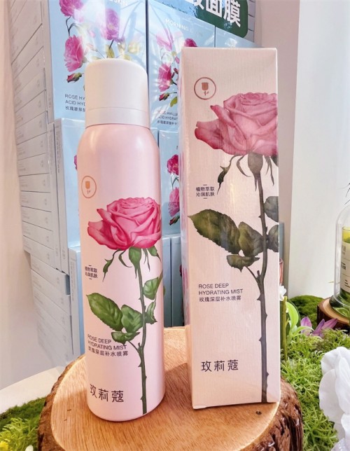 玫莉蔻玫瑰喷雾与花苞水，于花香与水雾中，赴一场肌肤的清凉之约 