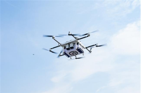 顺丰全域保障螃蟹，让“金秋软黄金”打破小圈层，鲜达全国 