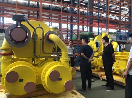 信然数10台560KW螺杆节能空压机以及5台1700KW离心式空压机助力锂电产业升级降耗 