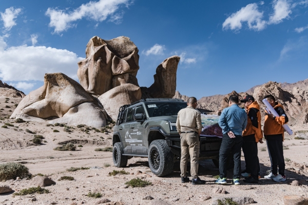 2025年阿尔金山综合科学考察暨新疆第三次科学考察数据库调查验证圆满完成 