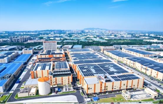 信然数10台560KW螺杆节能空压机以及5台1700KW离心式空压机助力锂电产业升级降耗 