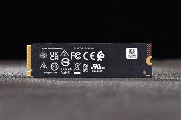 长江存储PC450固态硬盘评测 青出于蓝而胜于蓝