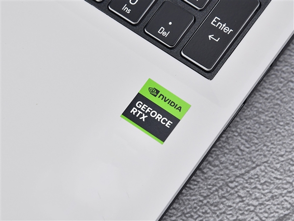 RTX 5070Ti游戏本真香：实测对比5060/5070性能领先太多