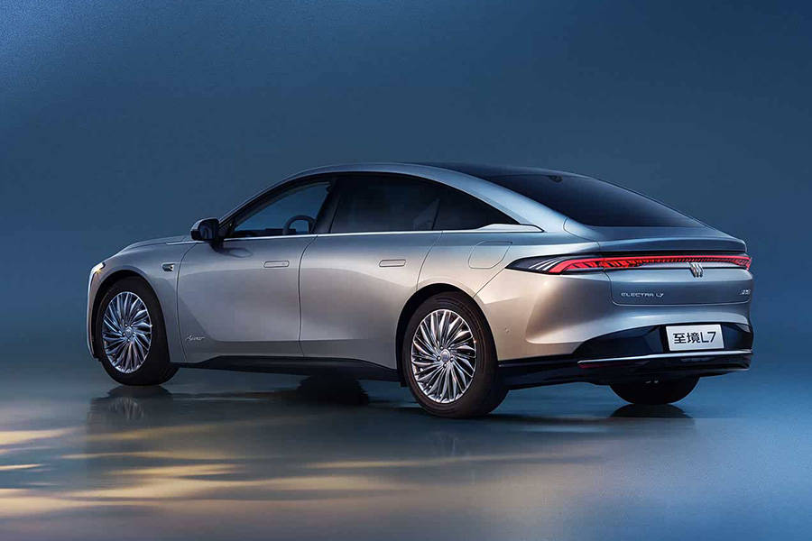 别克至境L7纯电302km，综合1400km仅0.5L油耗