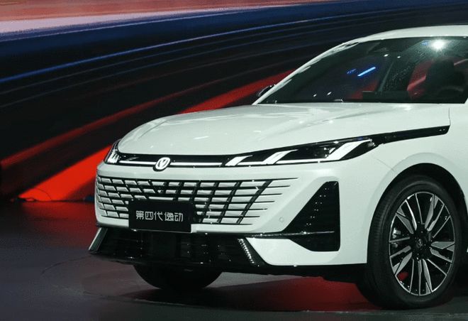 一箱油跑1000公里，长安第四代逸动上市售价万起