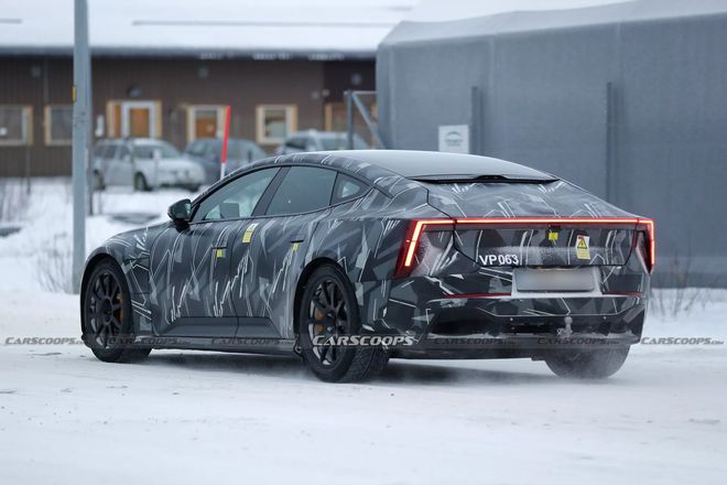 极星Polestar 5首发版发布！3.2秒破百，续航669公里，保时捷慌不慌？