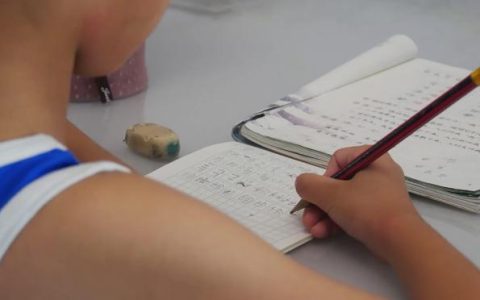 长期鼻塞→缺氧→毁记忆，成绩差、记不住？3步帮孩子筑牢“记忆防线”