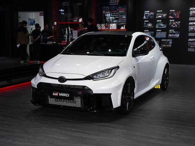三缸机怎么了？丰田GR YARIS 用300马力告诉你：缸数不是硬道理