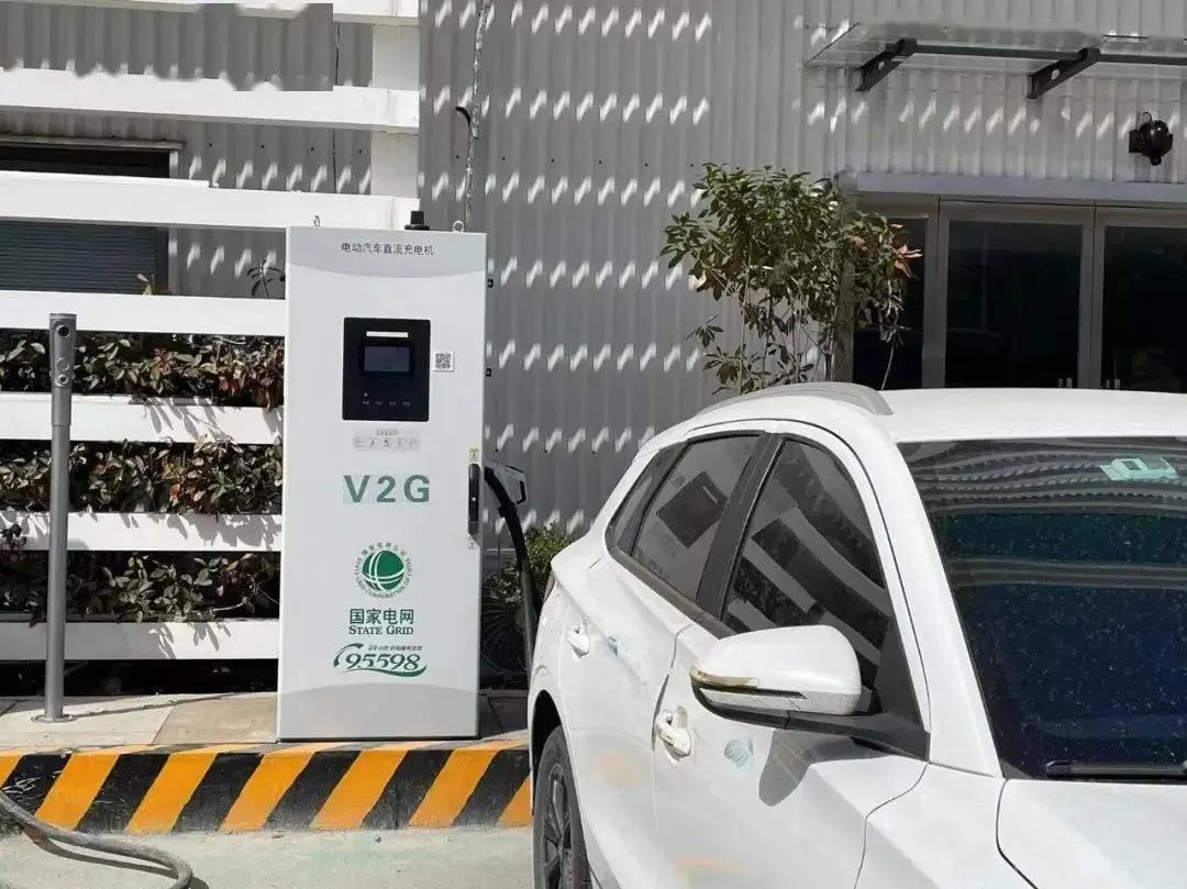 晚上充电白天卖，电车车主竟然可以靠充电挣钱？