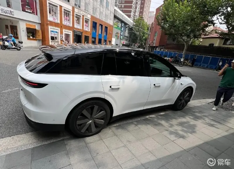 理想i6配激光雷达+800V，只要20万起？李想这次玩真的！