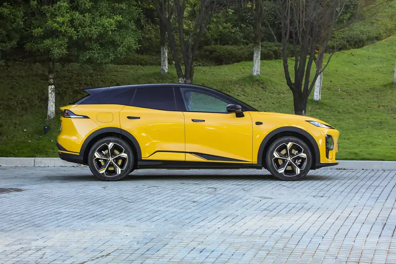 15.69万起！深蓝S07正式定档9月19日上市，续航300km+华为智驾来了