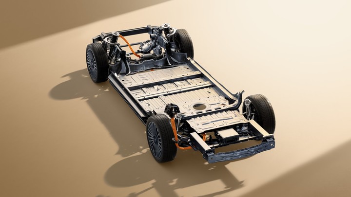 IMAX 影院装上车！「芜湖迈巴赫」奇瑞风云 T11 上市，17.99 万元起