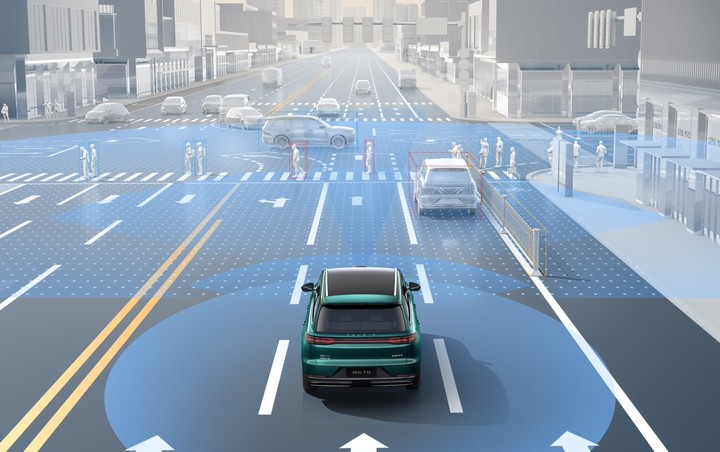 IMAX 影院装上车！「芜湖迈巴赫」奇瑞风云 T11 上市，17.99 万元起