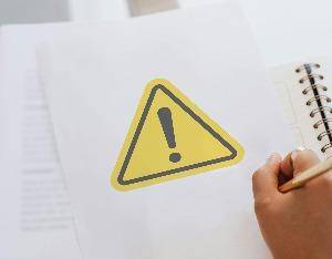 北方稀土被内蒙古证监局出具警示函，股价涨停成交214亿，合规雷被忽视？