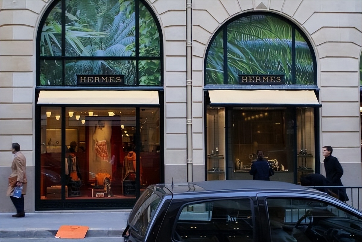 爱马仕家族豪门恩怨：百年传承背后的权力游戏与血脉纷争