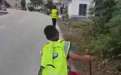 d24fa70c121946089bc3c2497d9adce8~tplv-tt-origin-web:gif