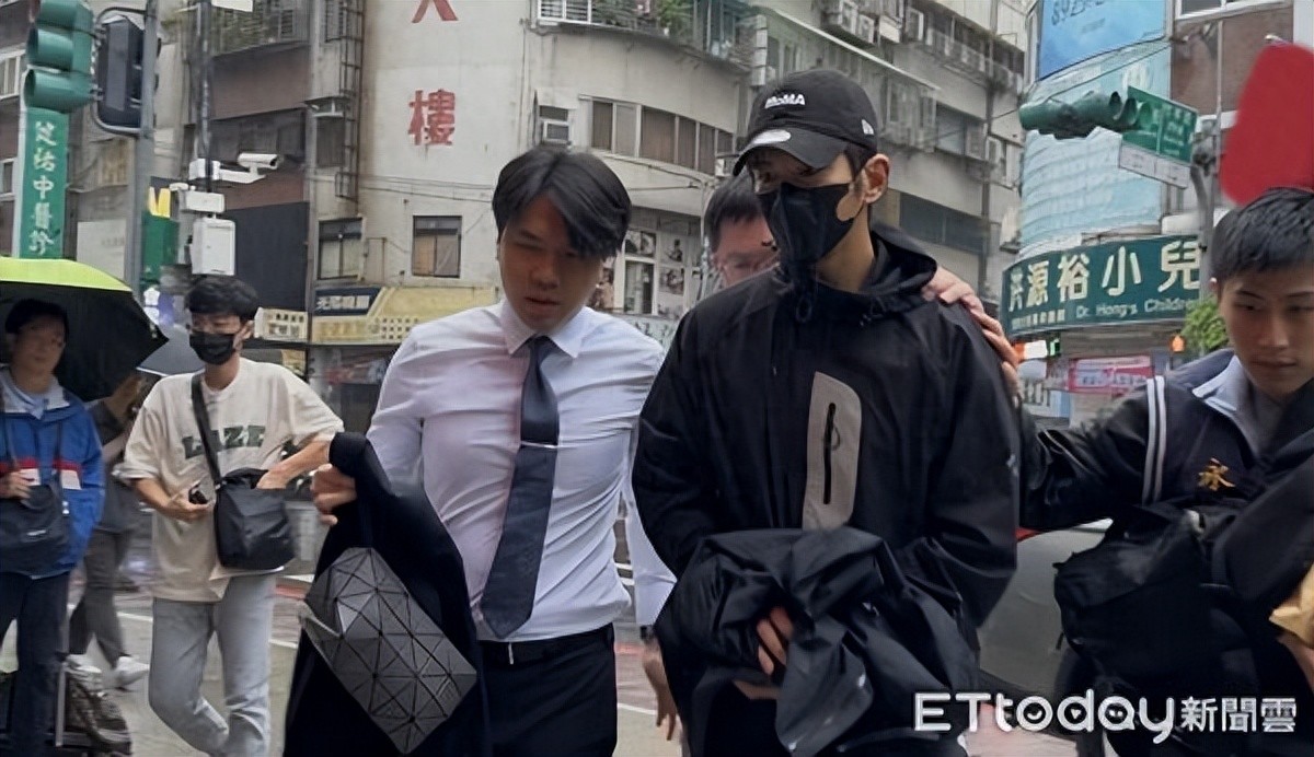 贾静雯老公涉嫌逃兵役被拘提，5个月替代役藏9年猫腻，牵连28人涉案的闪兵案炸锅了